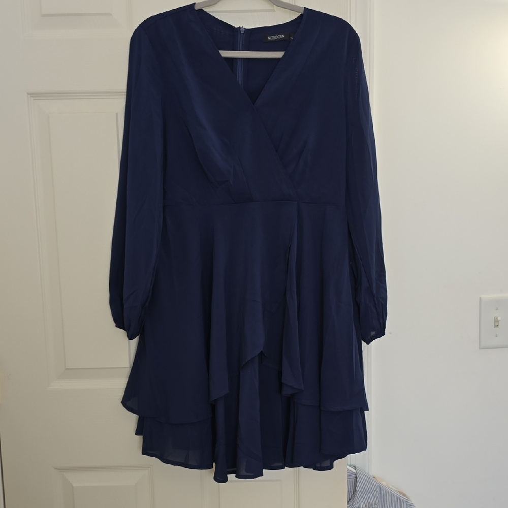 Elegant Navy Blue Long Sleeve Dress